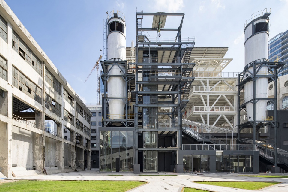 Pearl River Brewery Phase II Guangzhou by Atelier cnS