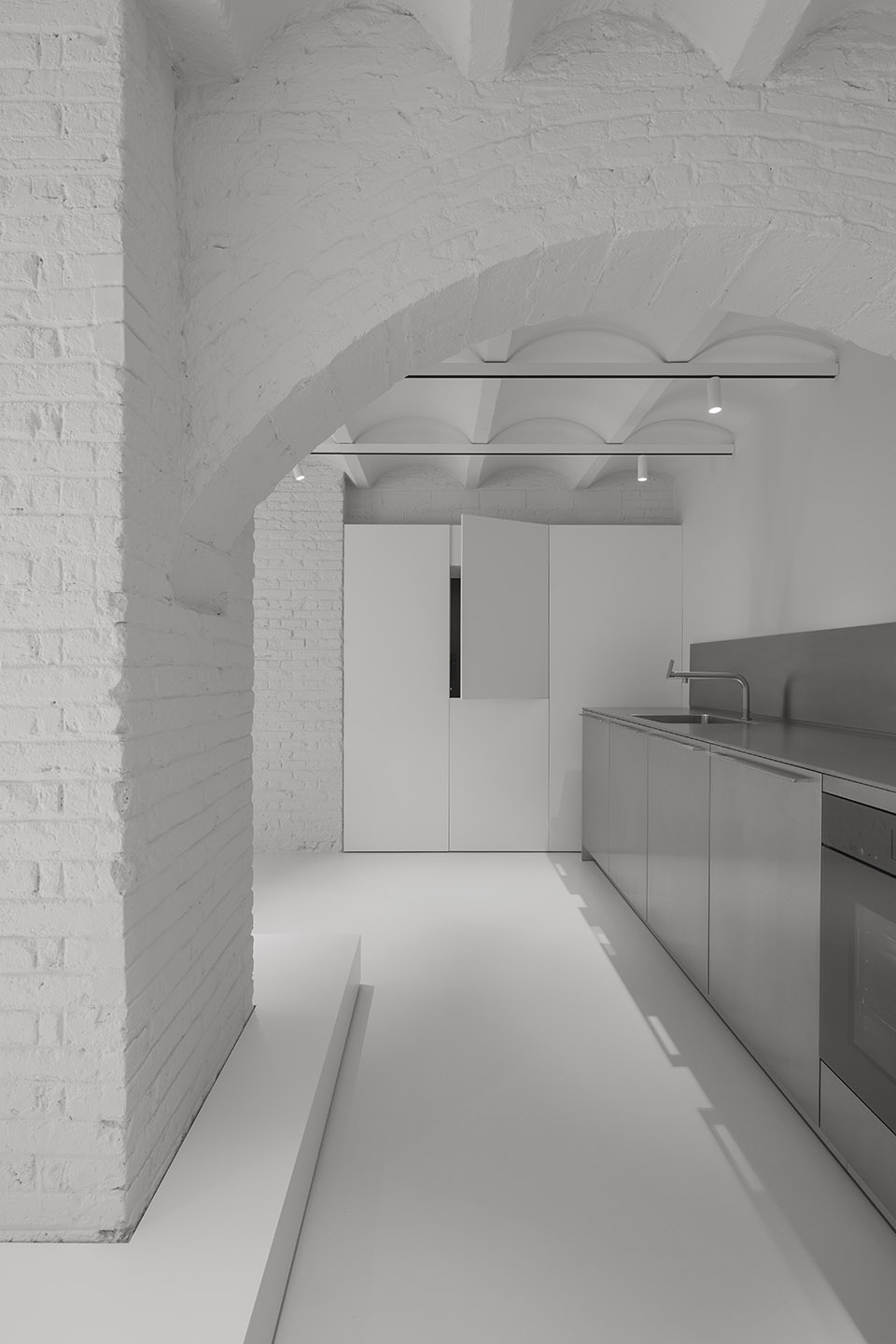 RI HOUSE Barcelona by Francesc Rife Studio
