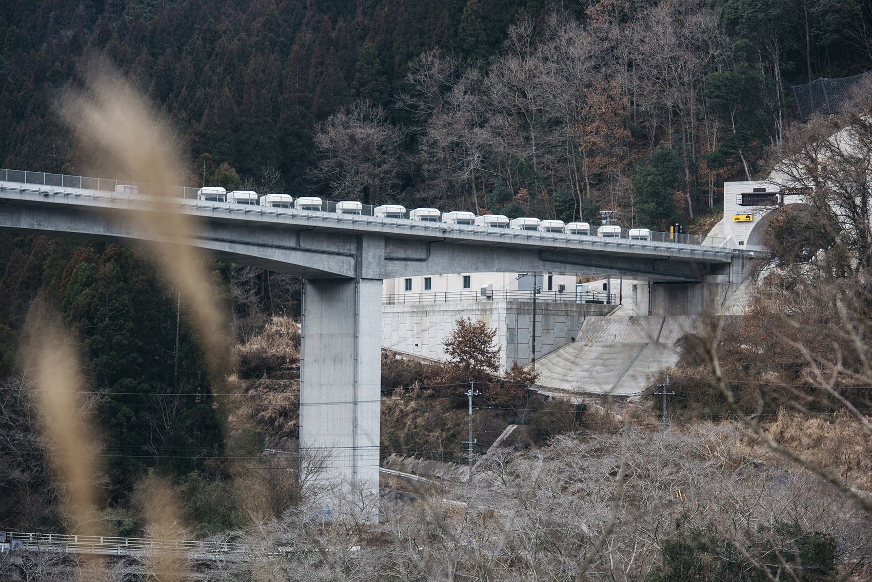 Yabakei Tunnel Hotel by Fumihiko Sano Studio