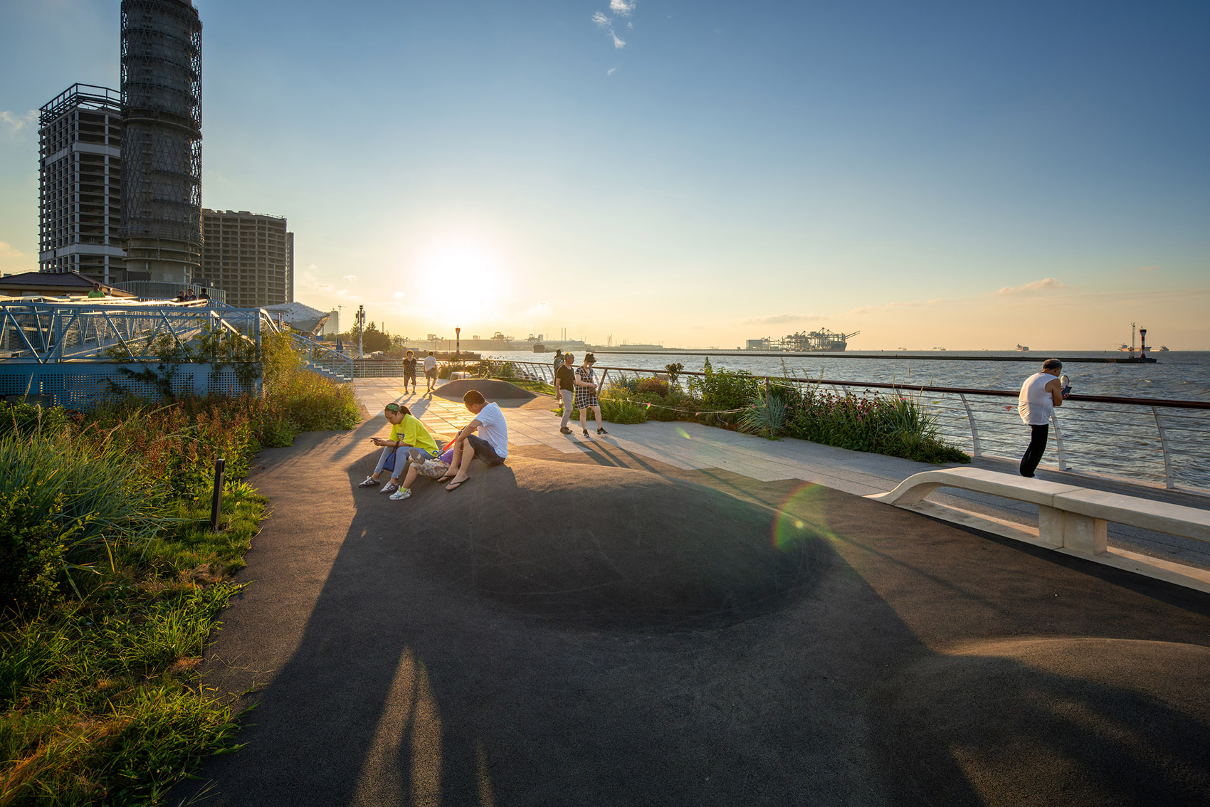 Ecological and Civic Transformation of the Waterfront of Baoshan Binjiang Phase I by Daguan Landscape Design