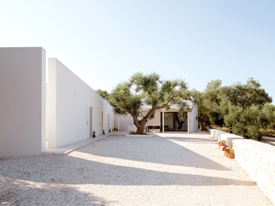 uliveto house by noname studio