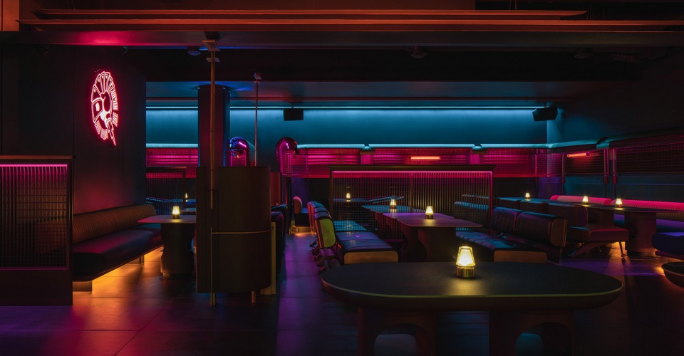 ermapub taikoo li china by hdc design