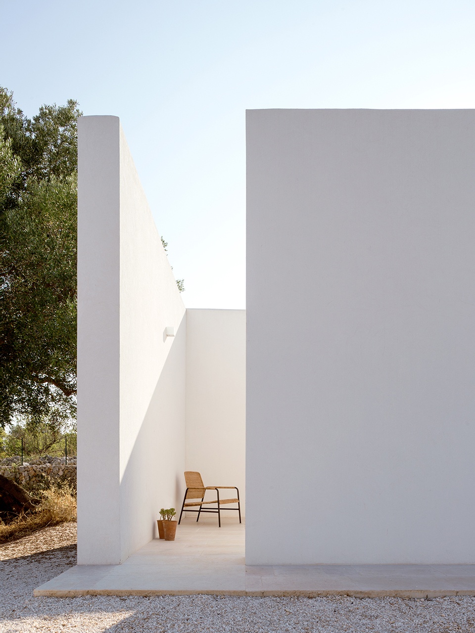 uliveto house by noname studio