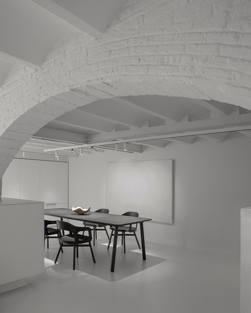 RI HOUSE Barcelona by Francesc Rife Studio