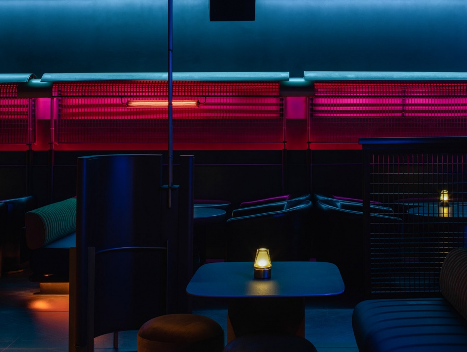 ermapub taikoo li china by hdc design