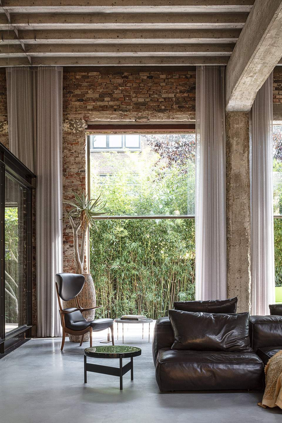 Villa West by MASA architects
