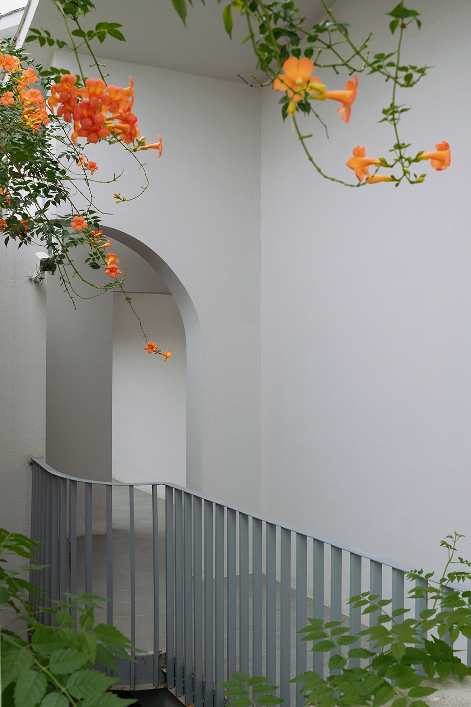Between Ten Pieces Atelier LAI