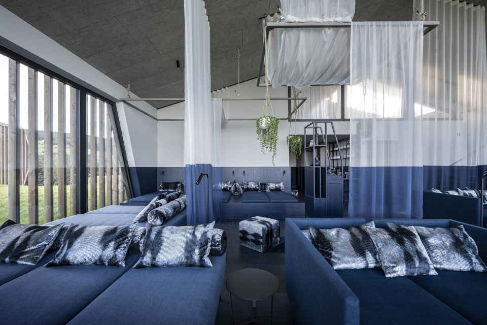 aeon hotel by noa