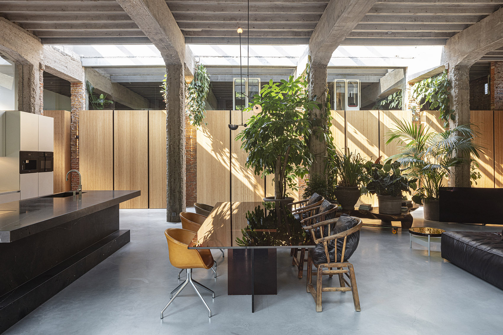 Villa West by MASA architects