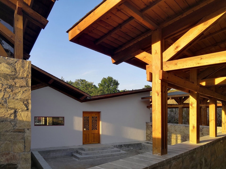 Design of Rural Auditorium and Bronze Statue Memorial Square in Former Residence of Pei kang Chang ADAP