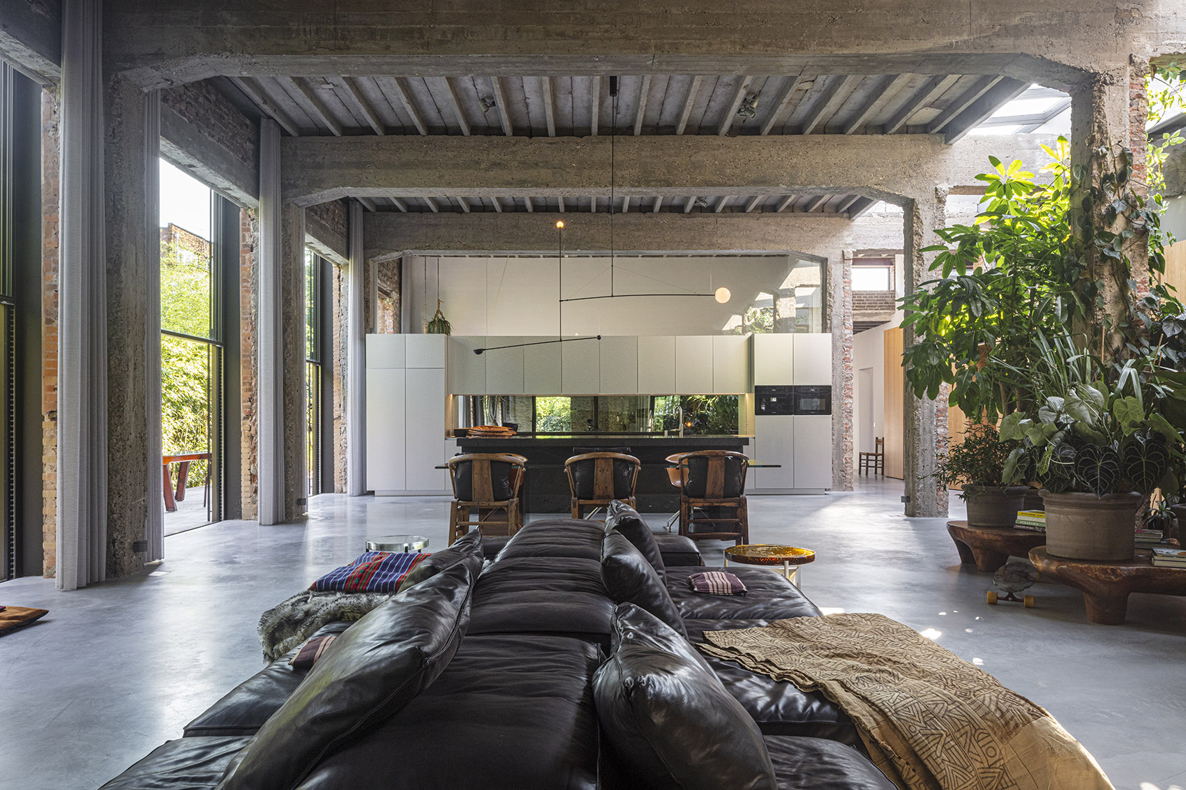 Villa West by MASA architects