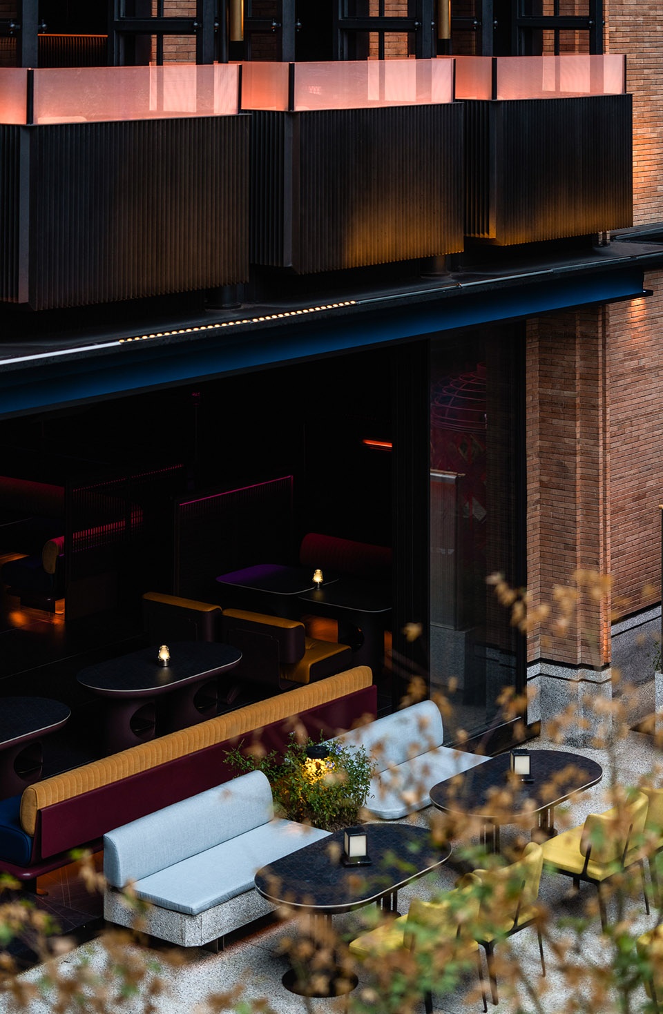 ermapub taikoo li china by hdc design