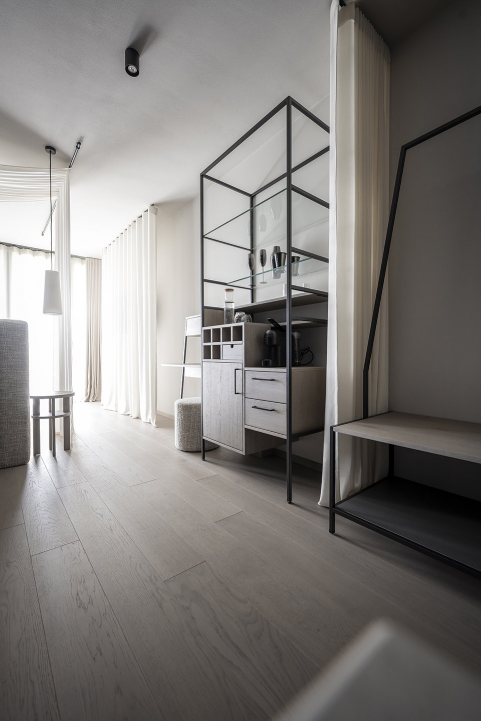 aeon hotel by noa