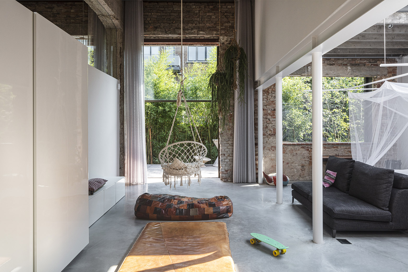 Villa West by MASA architects