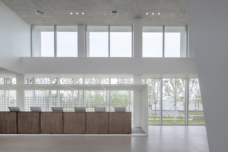 Aranya Homes Reception Center Y SPACE