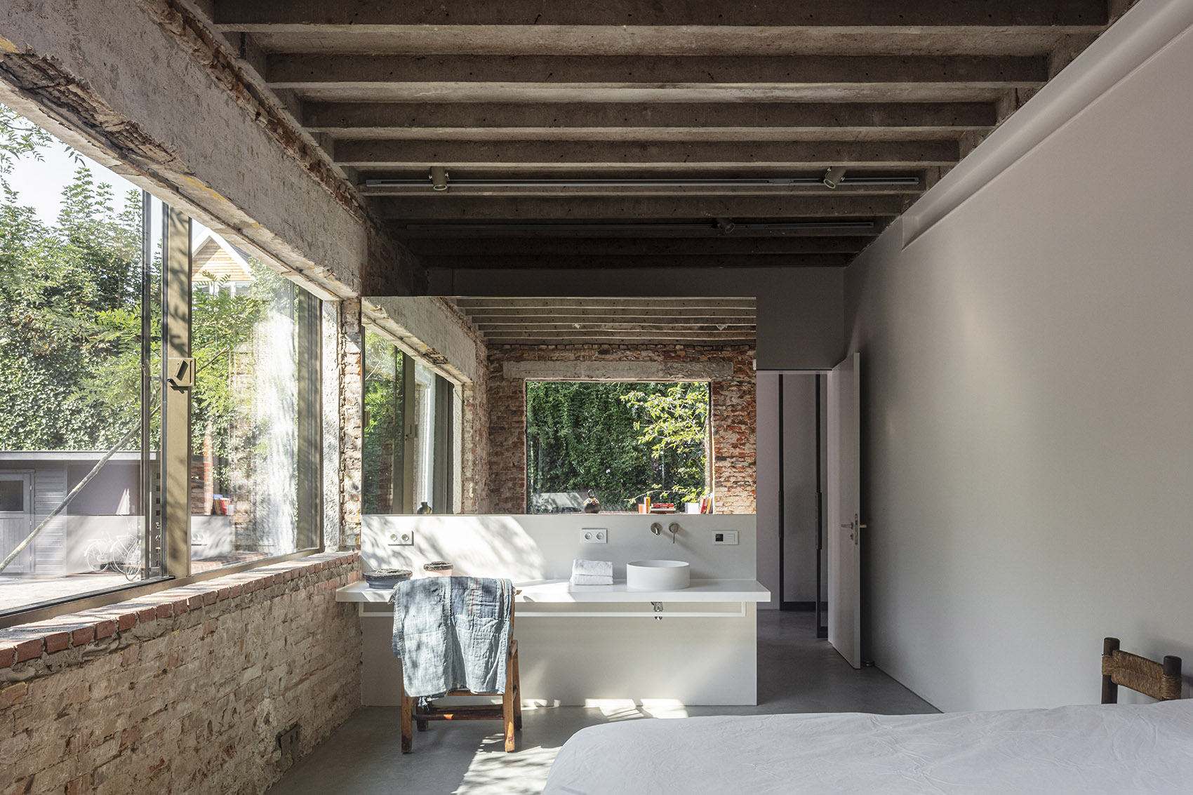 Villa West by MASA architects