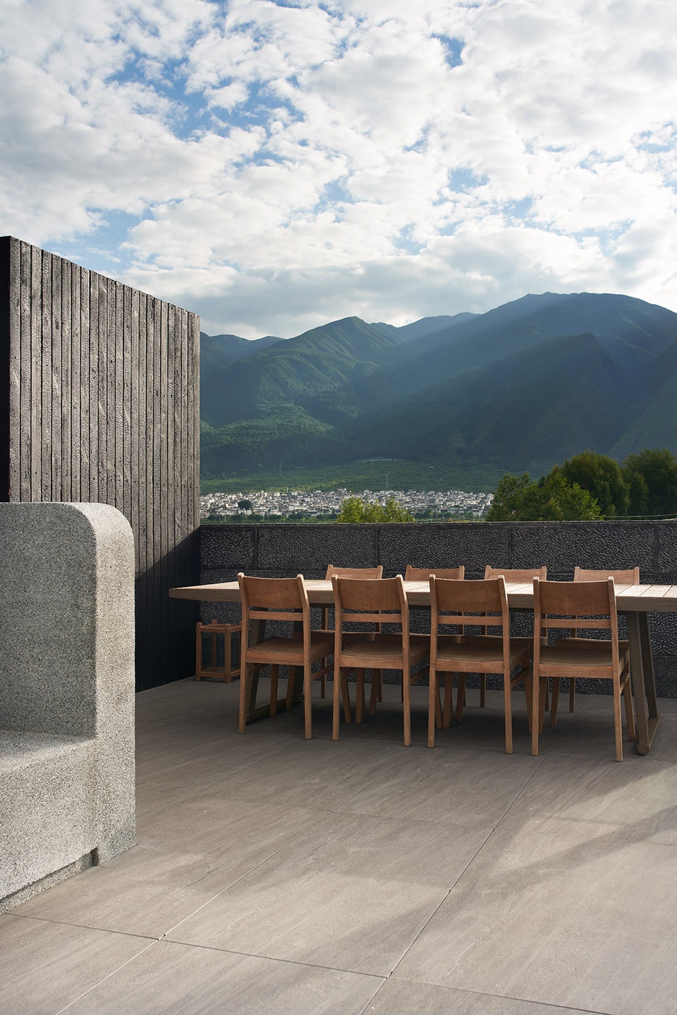 ladesee hotel china by saussure architects