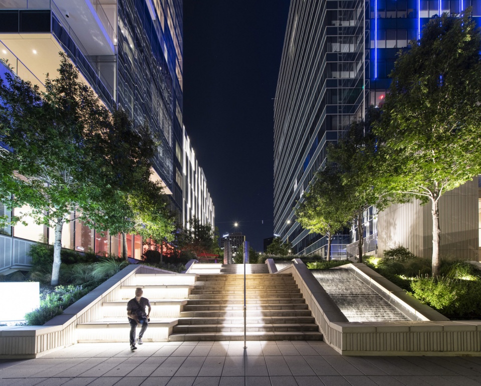 Hall Arts Hotel and Residences HKS