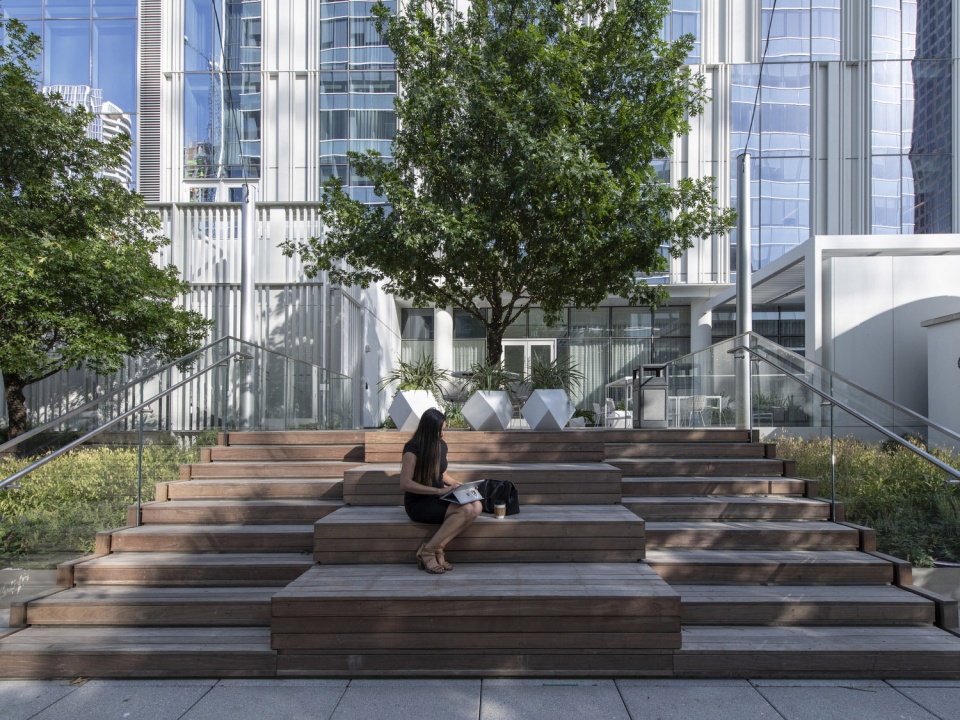 Hall Arts Hotel and Residences HKS