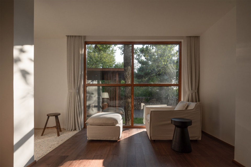 yimeng renjia no 2 courtyard resort china by grey space architects
