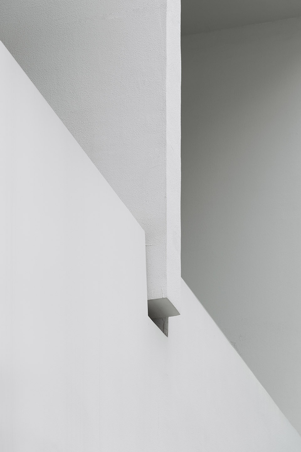 Between Ten Pieces Atelier LAI