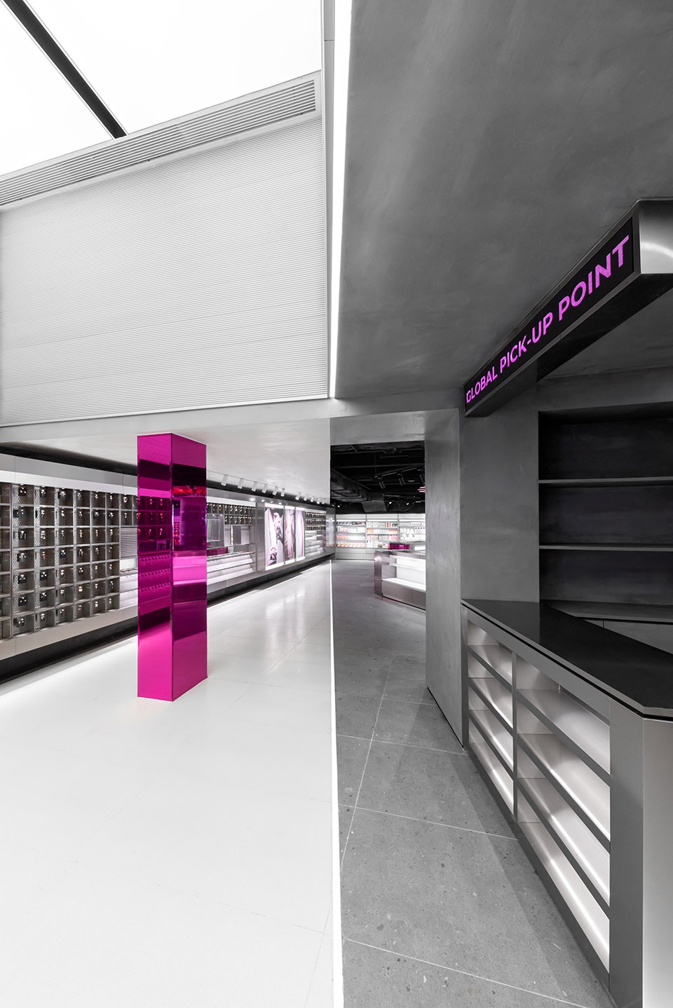ziplab off line store china by pmt partners