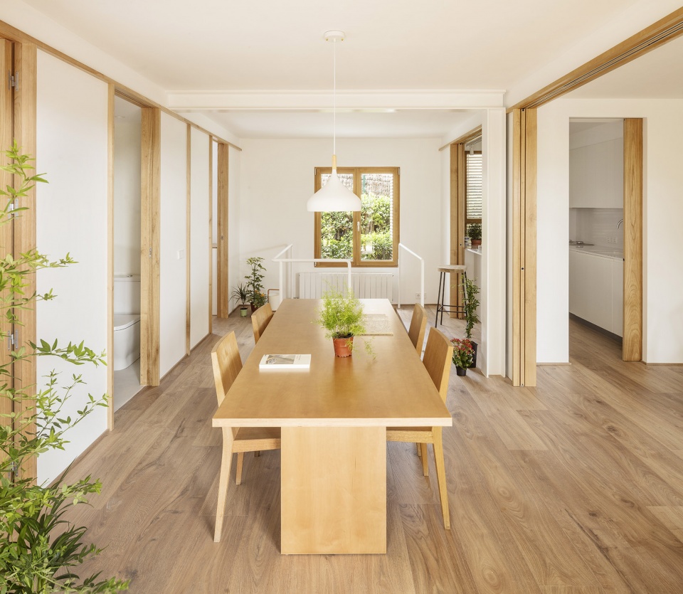 Costa Brava House by Roman Izquierdo Bouldstridge