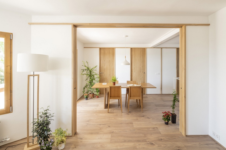 Costa Brava House by Roman Izquierdo Bouldstridge