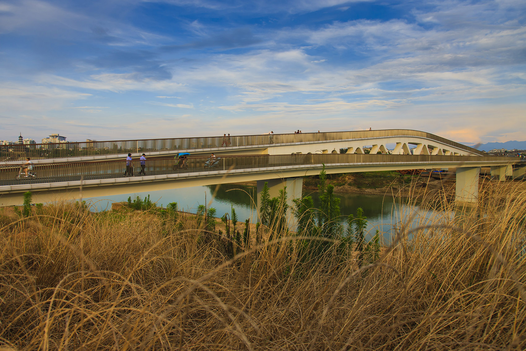 Lixian Landscape Bridge China by Turenscape