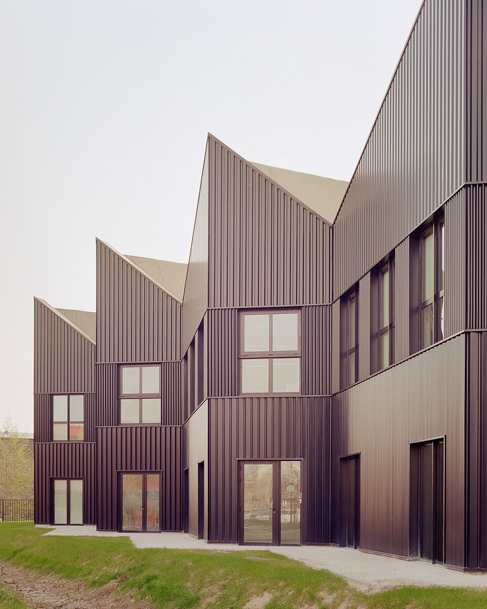 Urban Valley activity building and offices by Ateliers o s architectes