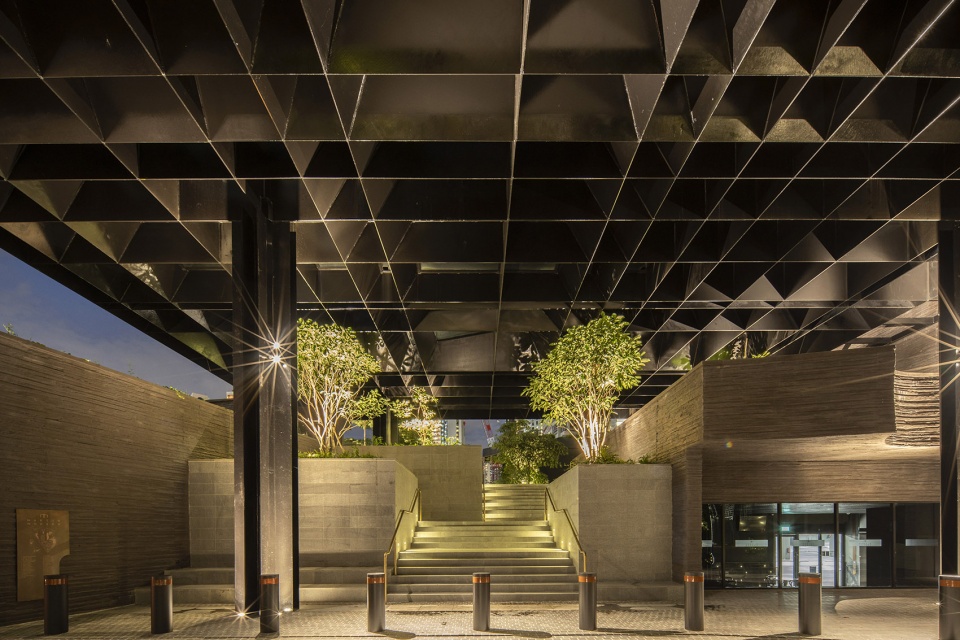Martin Modern by ADDP Architects