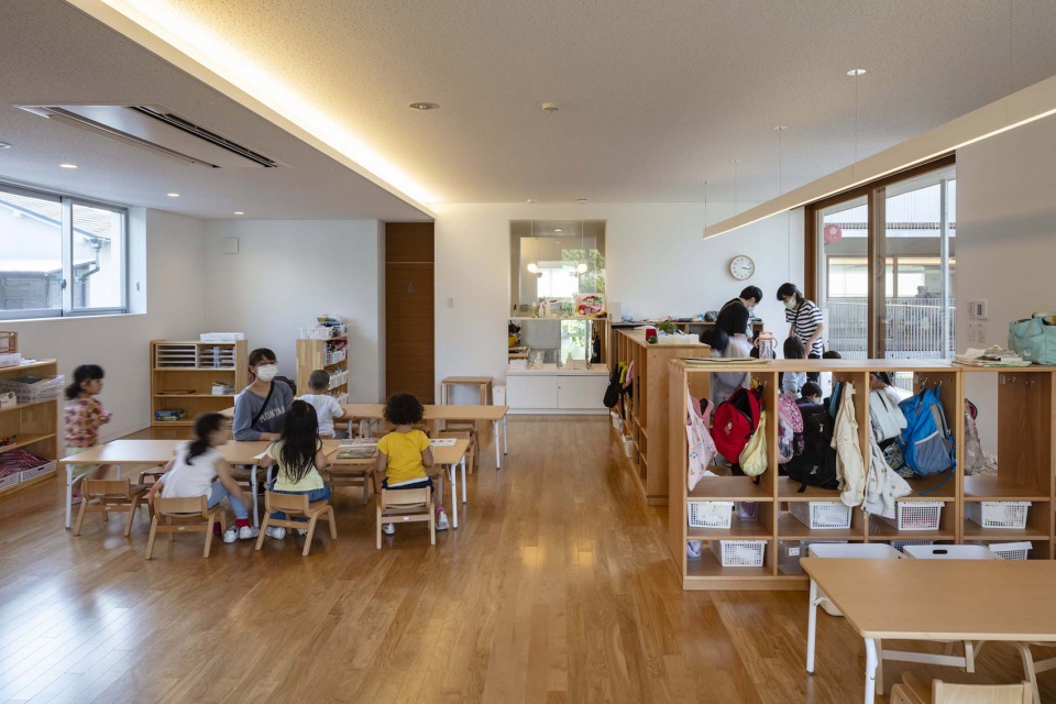 higashitateishi nursery school by aisaka architects atelier