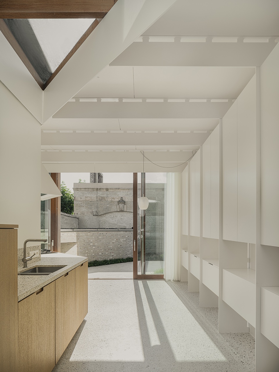 house c df by graux baeyens architecten