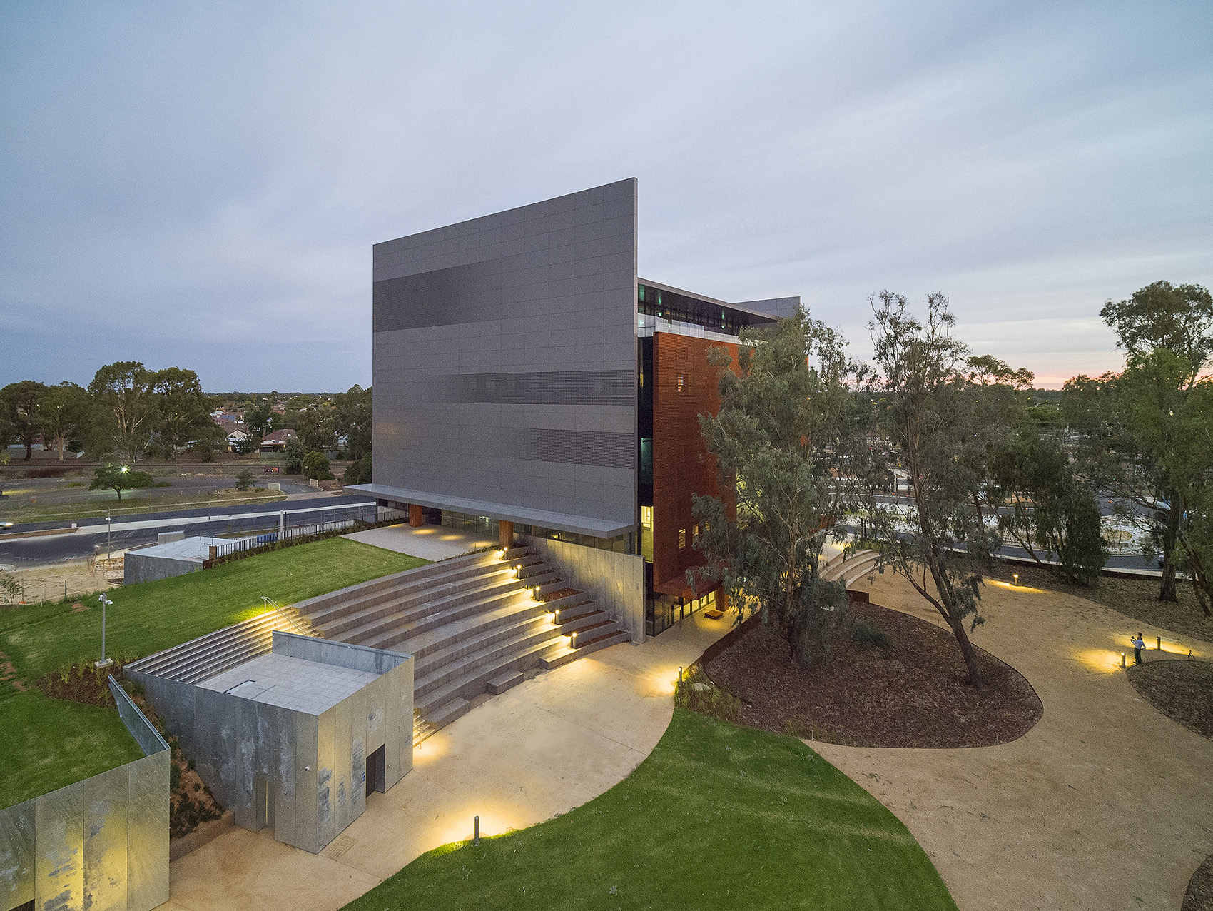 shepparton art museum by denton corker marshall
