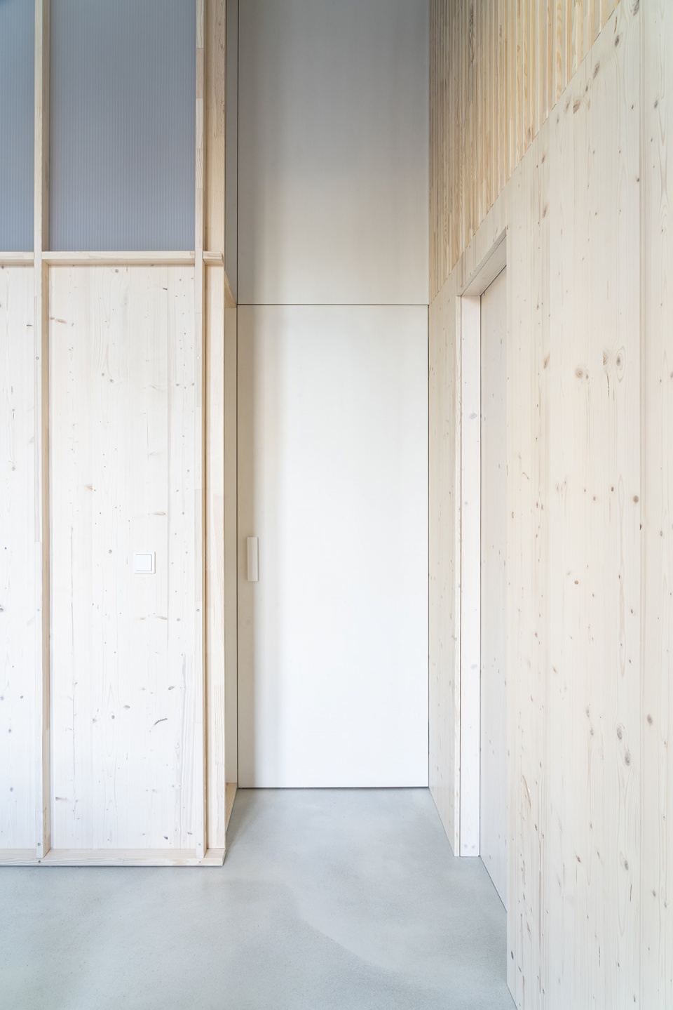 wohnung sch52 by batek architekten