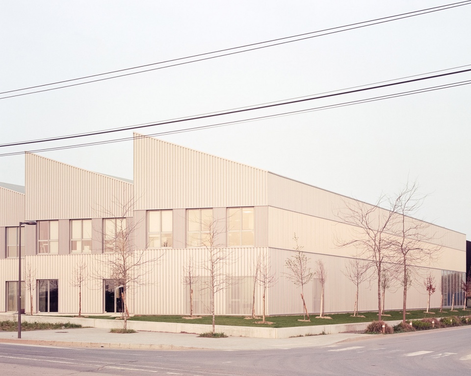 Urban Valley activity building and offices by Ateliers o s architectes