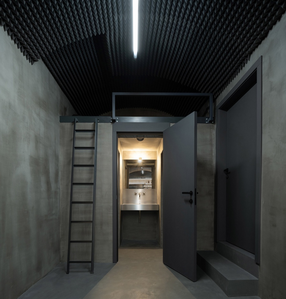 Bar Studio Krymska in Prague by PAPUNDEKL ARCHITECTS