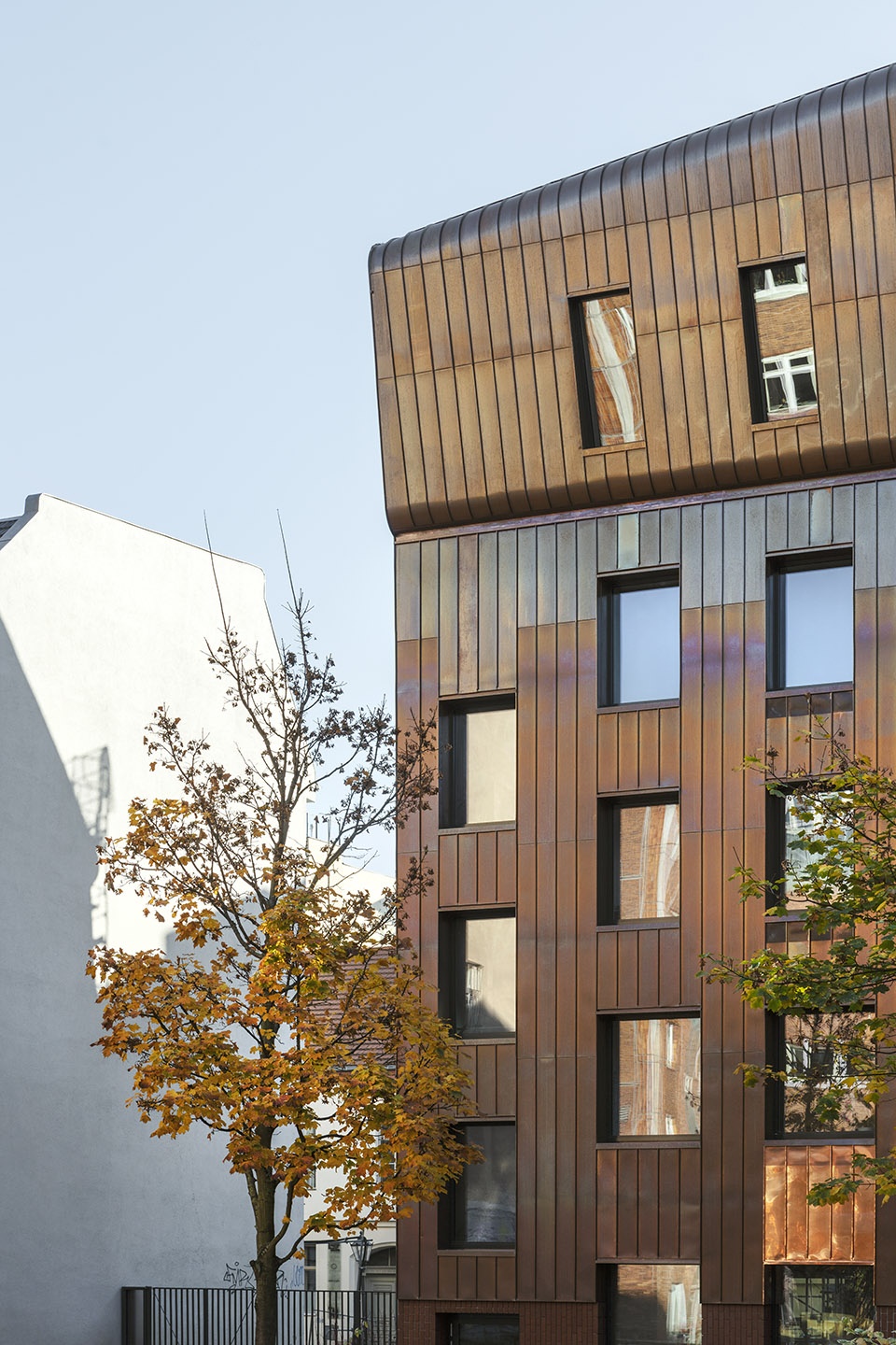 Berlin Metropolitan School by Sauerbruch Hutton