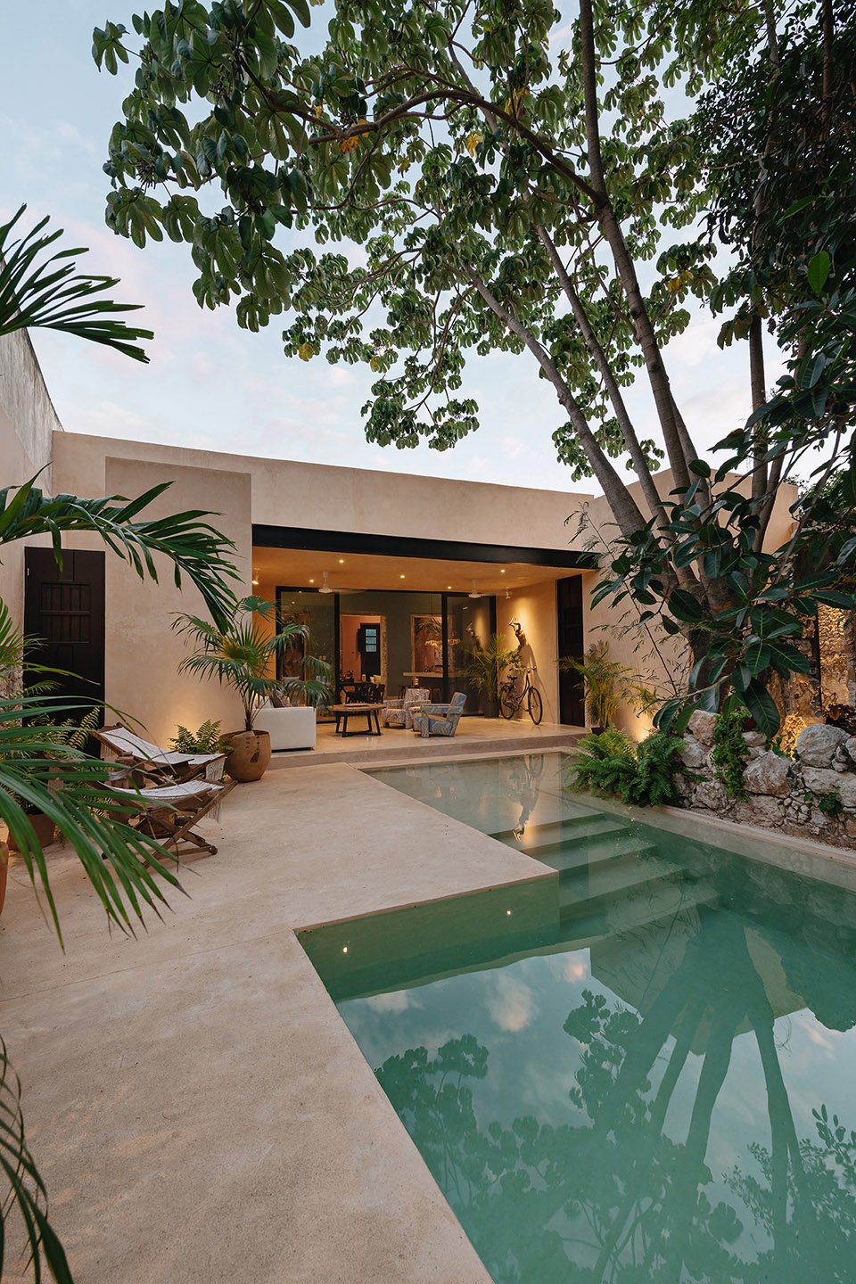 CASA HUOLPOCH by Workshop Diseno y Construccion