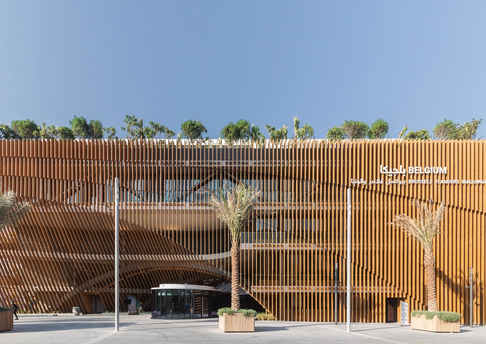 the green arch belgian pavilion at expo 2020 dubai by vincent callebaut architectures assar architects
