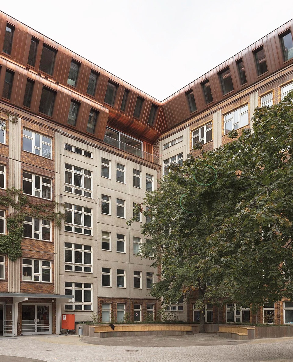 Berlin Metropolitan School by Sauerbruch Hutton