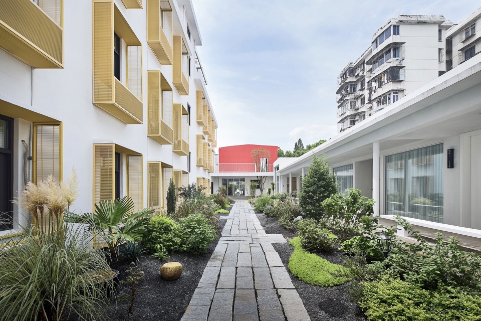 Lang Guan Inn Creative Community Qicang Design