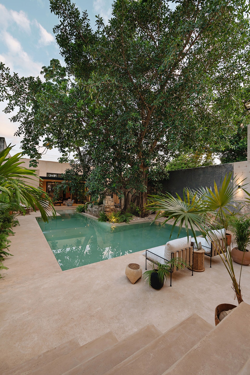 CASA HUOLPOCH by Workshop Diseno y Construccion