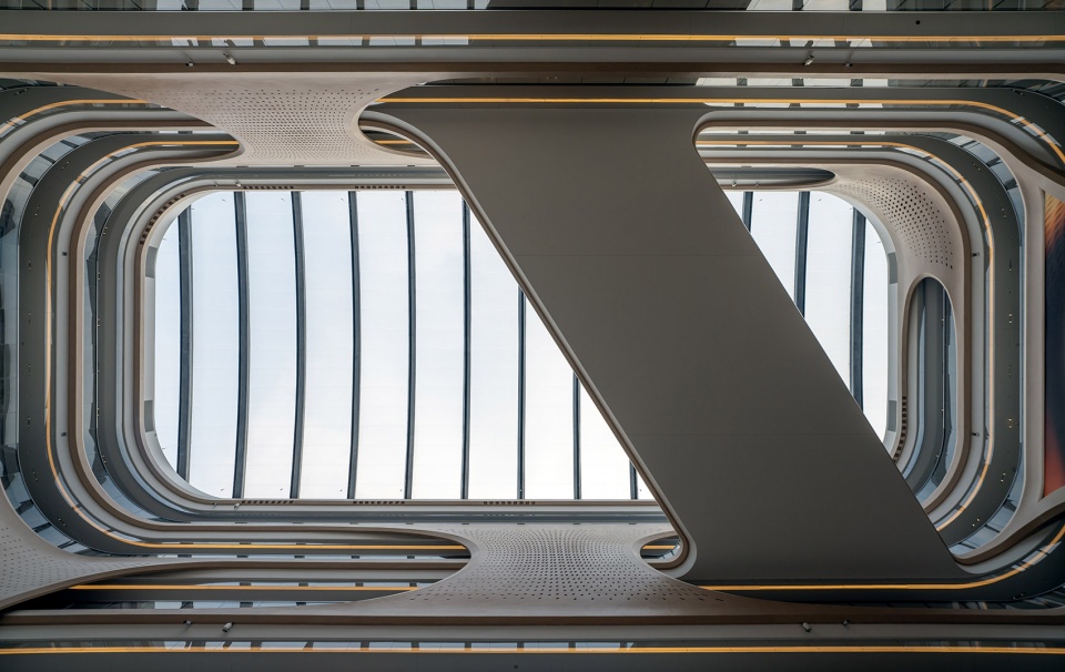 infinitus plaza guangzhou china by zaha hadid architects