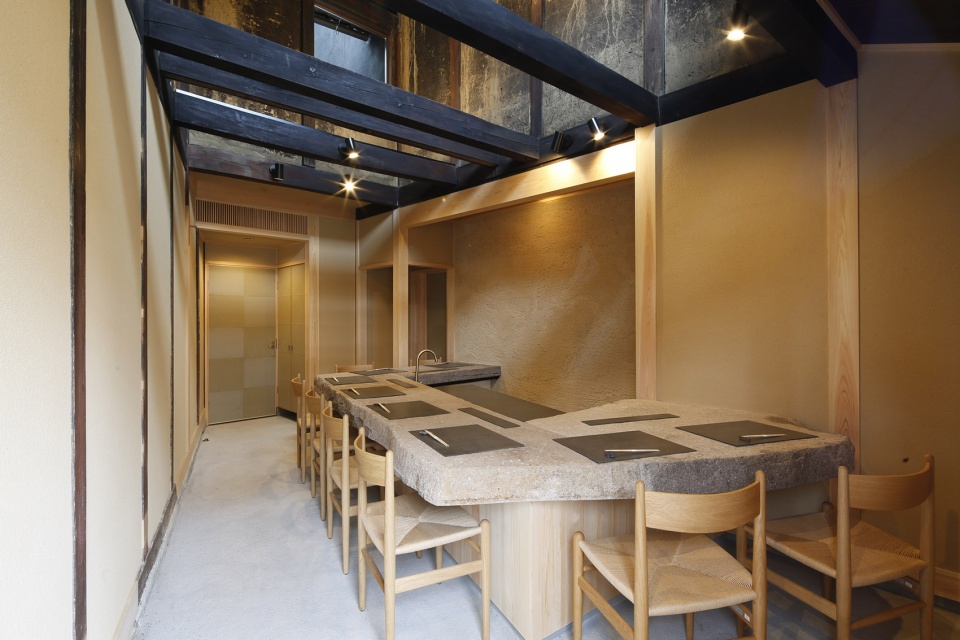 Hishiya Hotel by Fumihiko Sano Studio