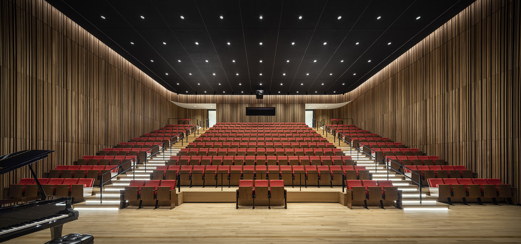 martin luther king jr memorial library reopens after a humanistic transformation by mecanoo