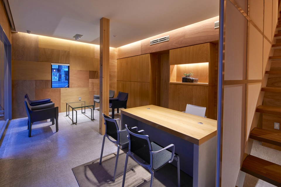 Tower parking and small office YOSHIHIRO KATO ATELIER