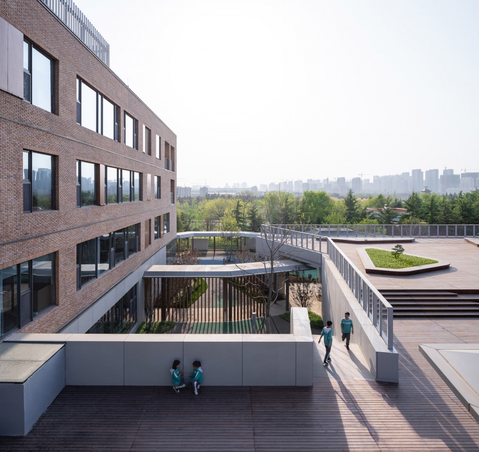 Weifang Goer School gad