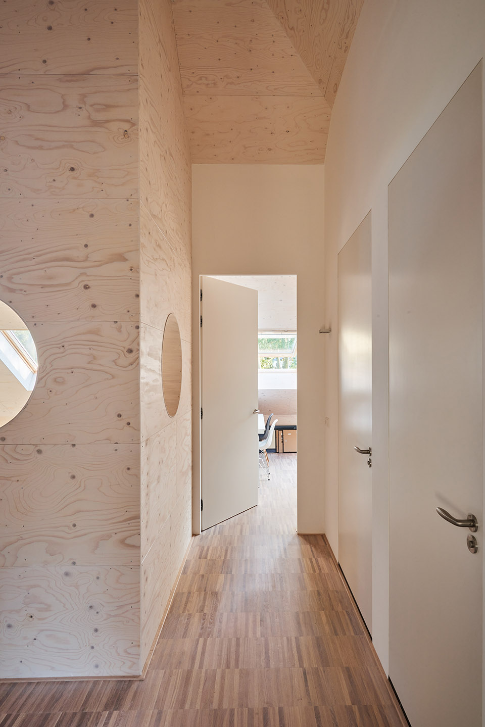 bosvilla noordwijk netherlands by kevin veenhuizen architects