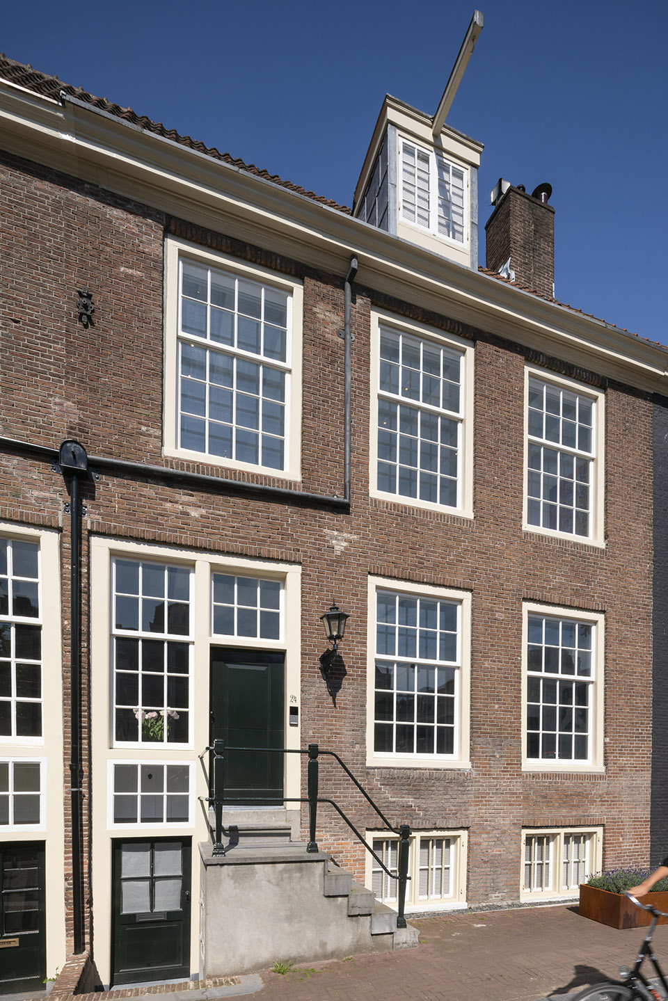 vijzelgracht house by benthem crouwel architects
